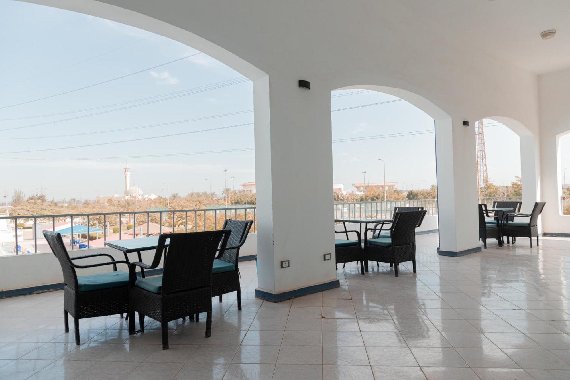 Assiut Cement Hotel Exterior foto